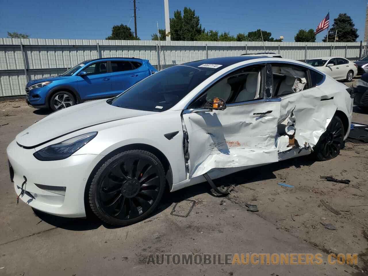 5YJ3E1EB5JF081434 TESLA MODEL 3 2018