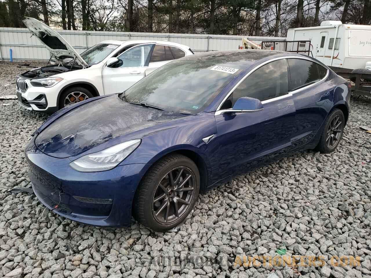 5YJ3E1EB5JF085192 TESLA MODEL 3 2018