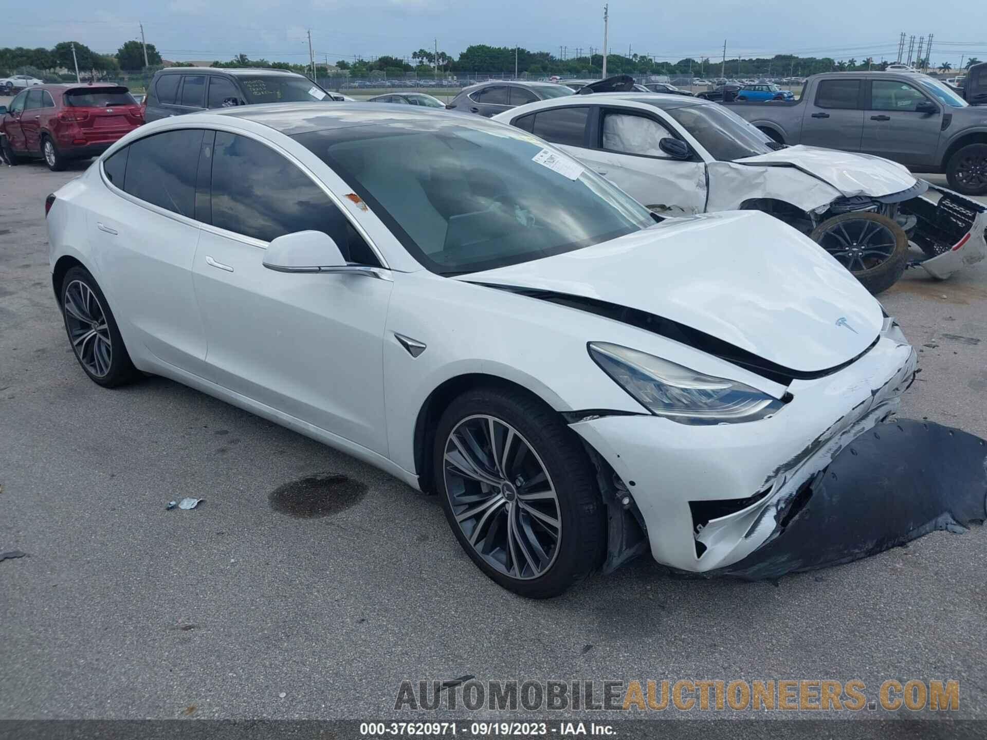 5YJ3E1EB5JF096757 TESLA MODEL 3 2018