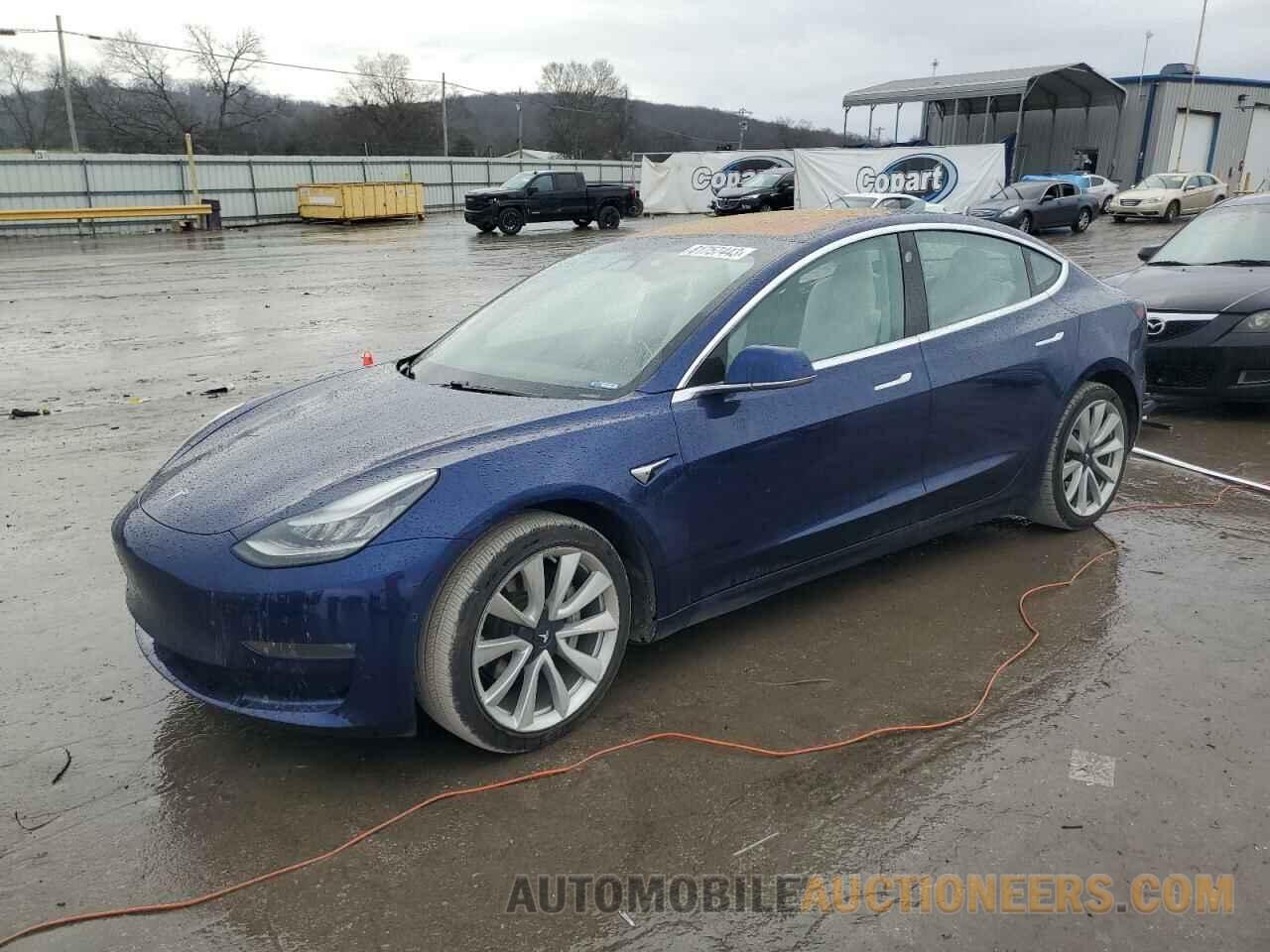 5YJ3E1EB5JF101052 TESLA MODEL 3 2018