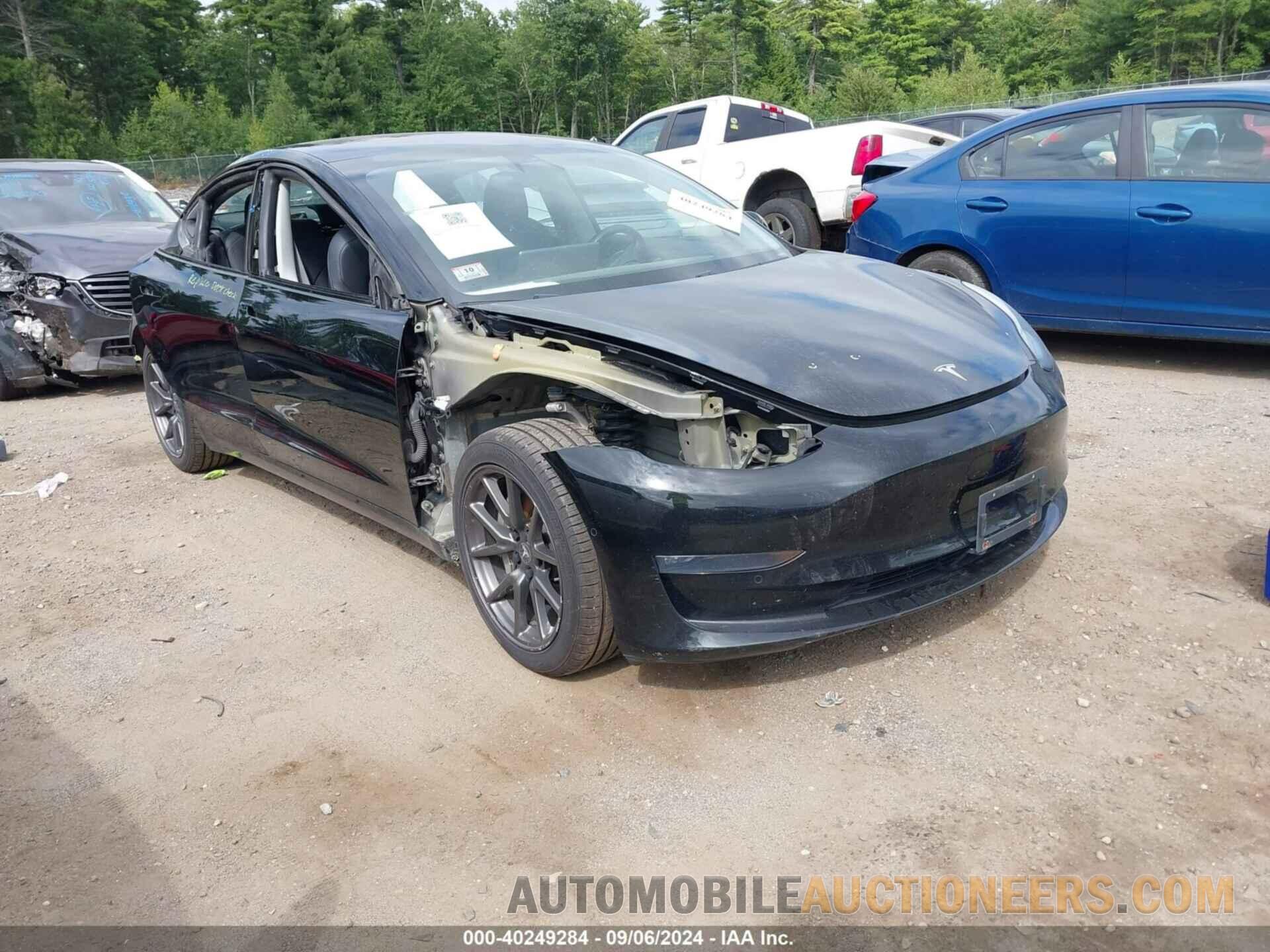 5YJ3E1EB5JF103349 TESLA MODEL 3 2018