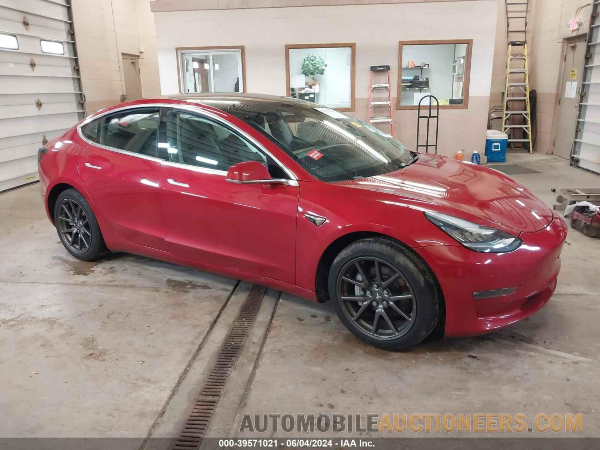 5YJ3E1EB5JF104856 TESLA MODEL 3 2018