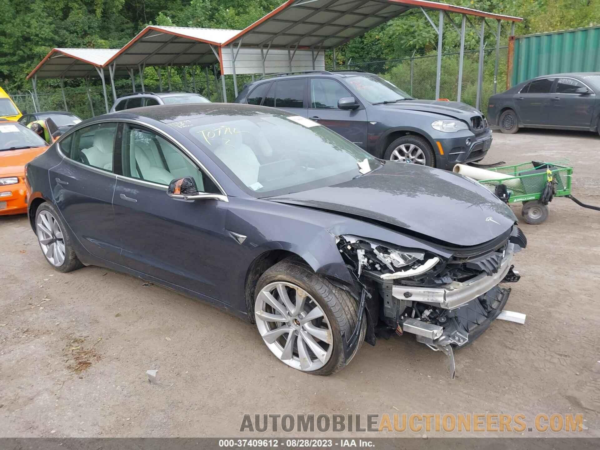 5YJ3E1EB5JF181582 TESLA MODEL 3 2018