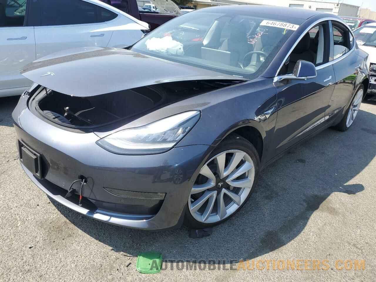 5YJ3E1EB5JF185230 TESLA MODEL 3 2018