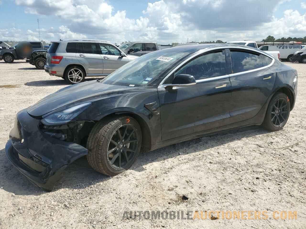 5YJ3E1EB5KF199078 TESLA MODEL 3 2019