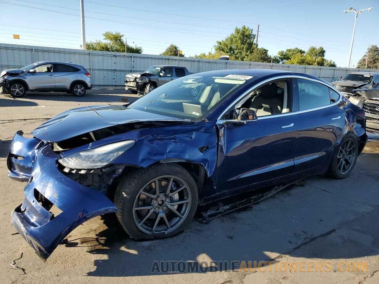 5YJ3E1EB5KF199484 TESLA MODEL 3 2019