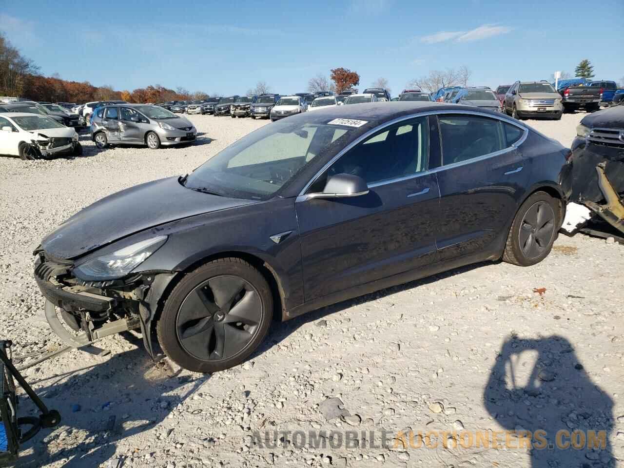 5YJ3E1EB5KF205638 TESLA MODEL 3 2019