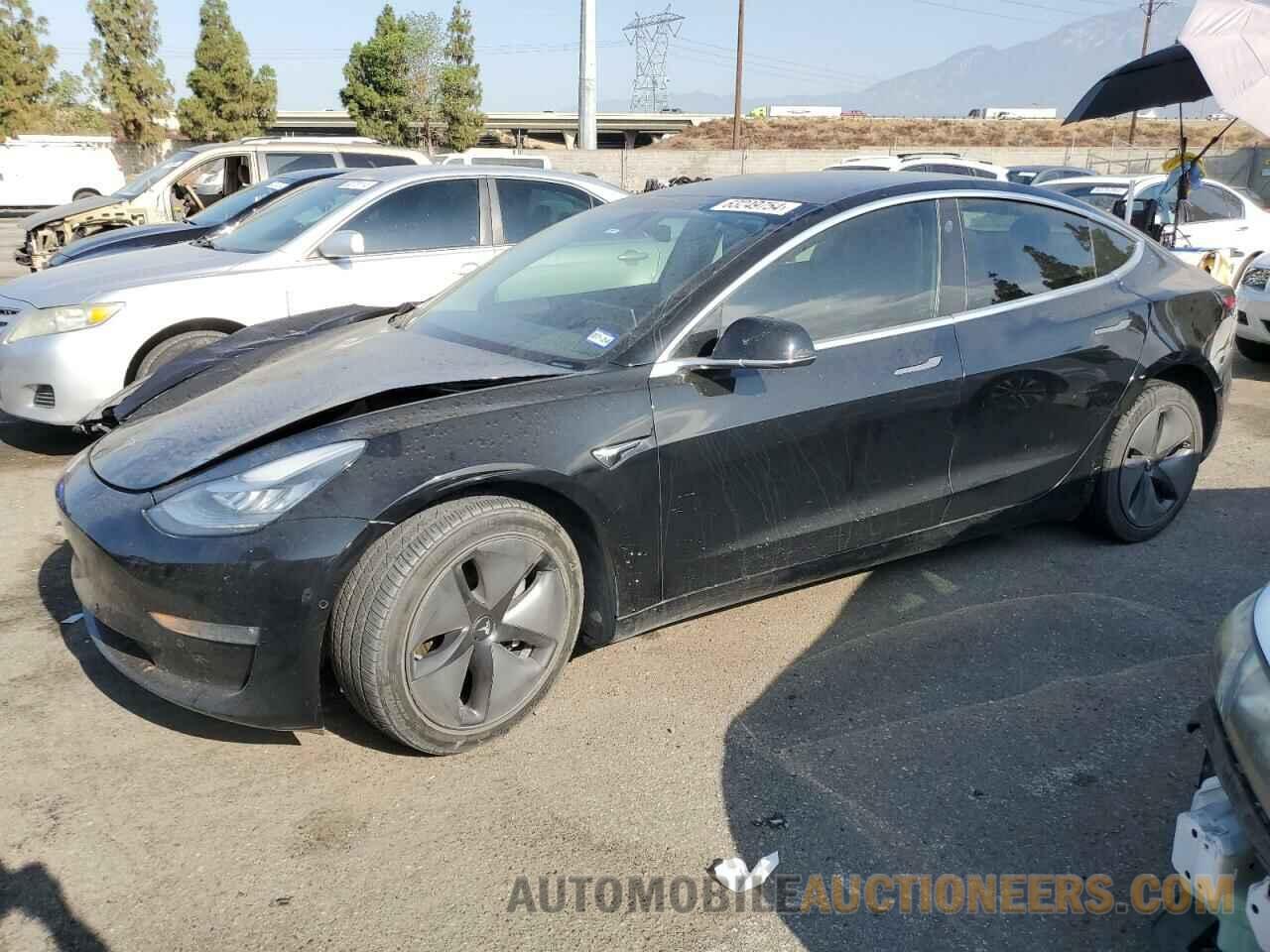 5YJ3E1EB5KF208961 TESLA MODEL 3 2019