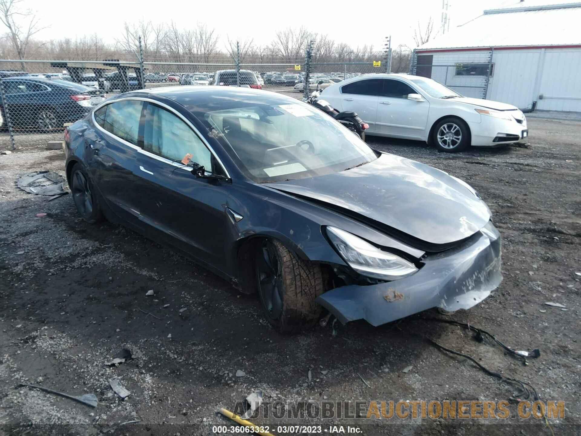 5YJ3E1EB5KF209835 TESLA MODEL 3 2019