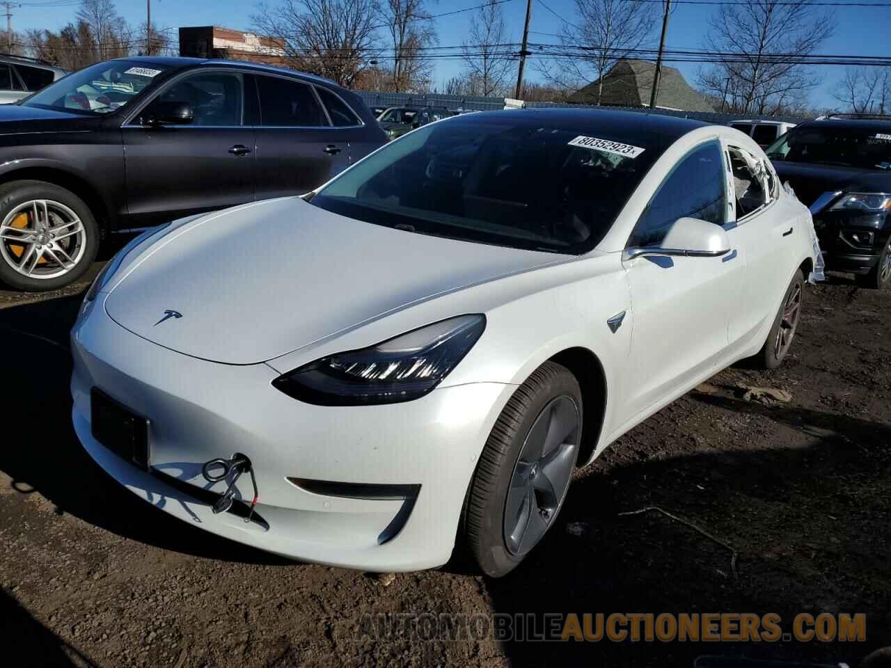 5YJ3E1EB5KF365700 TESLA MODEL 3 2019