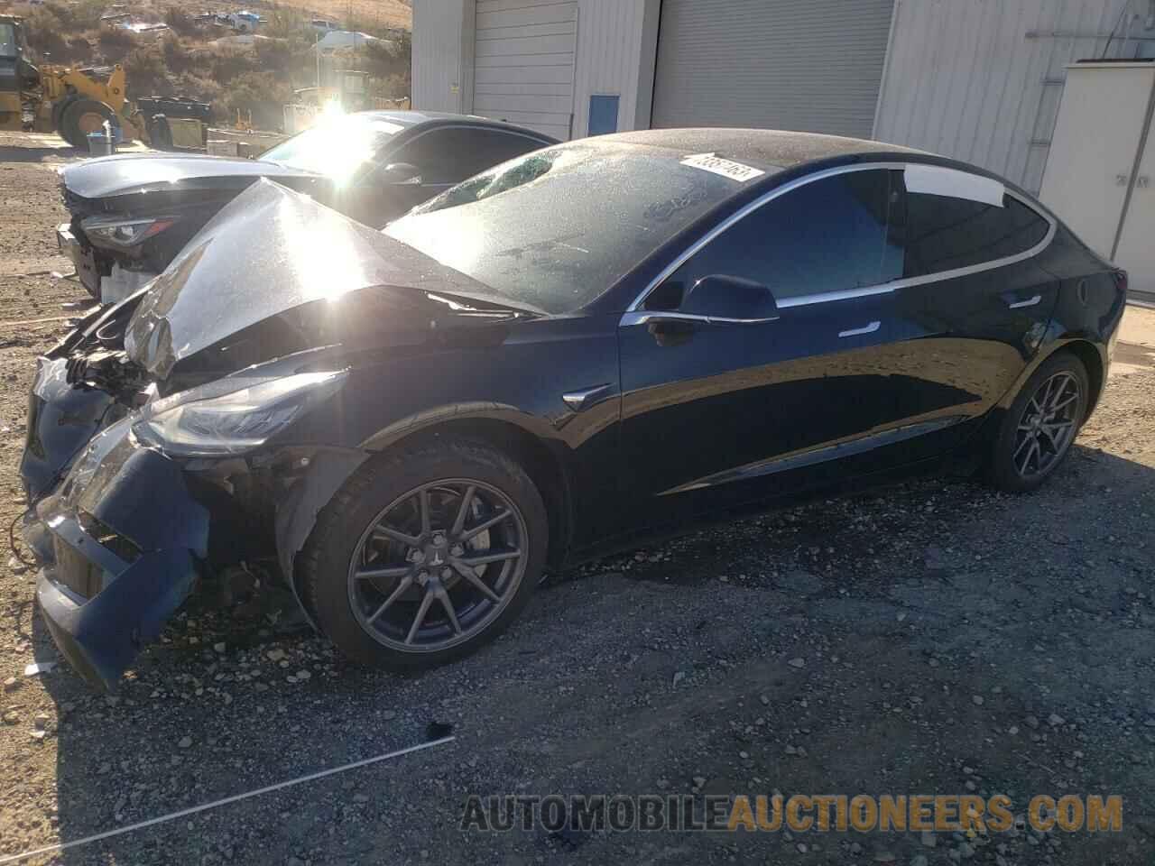 5YJ3E1EB5KF385302 TESLA MODEL 3 2019