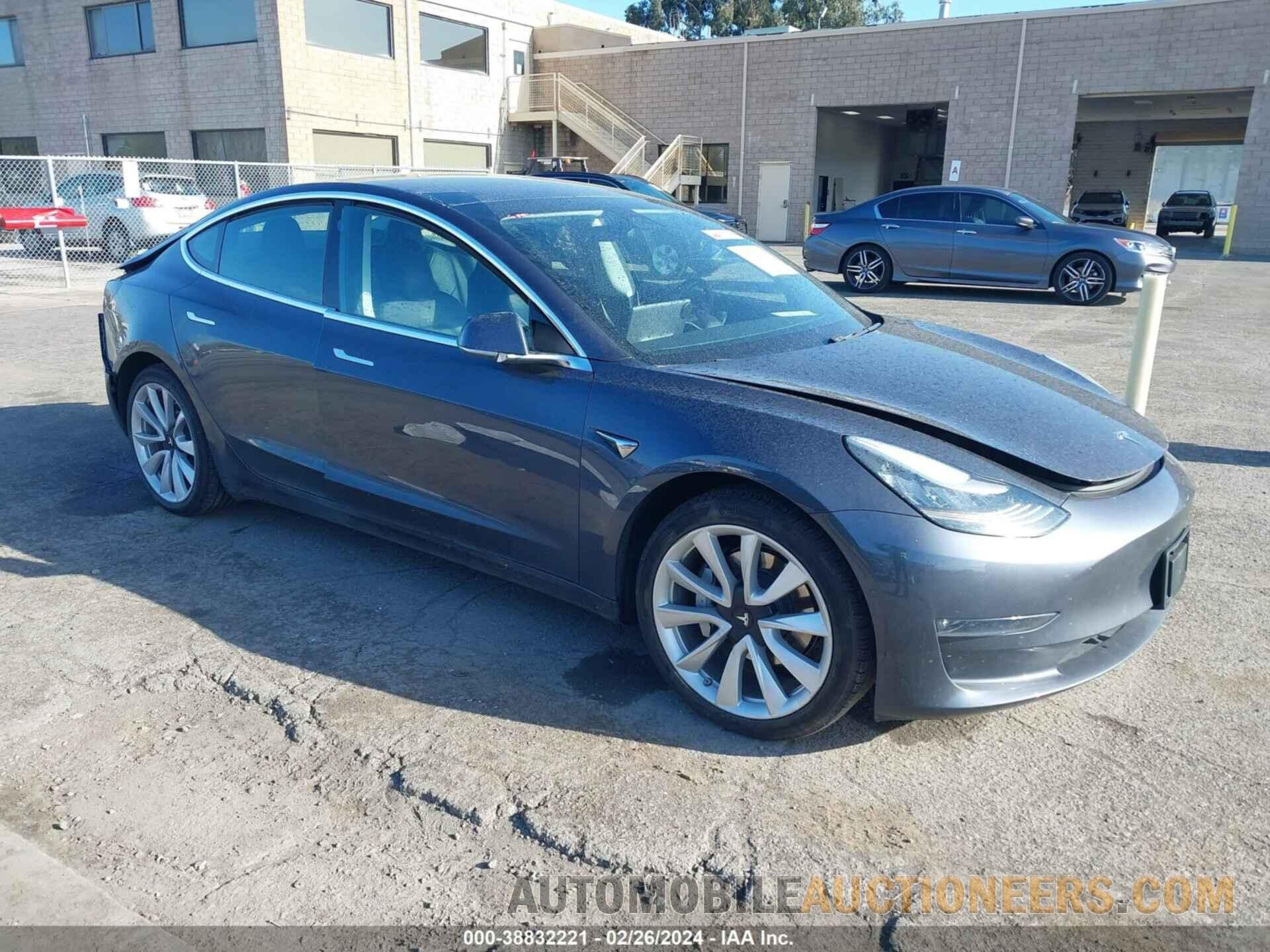 5YJ3E1EB5KF389155 TESLA MODEL 3 2019