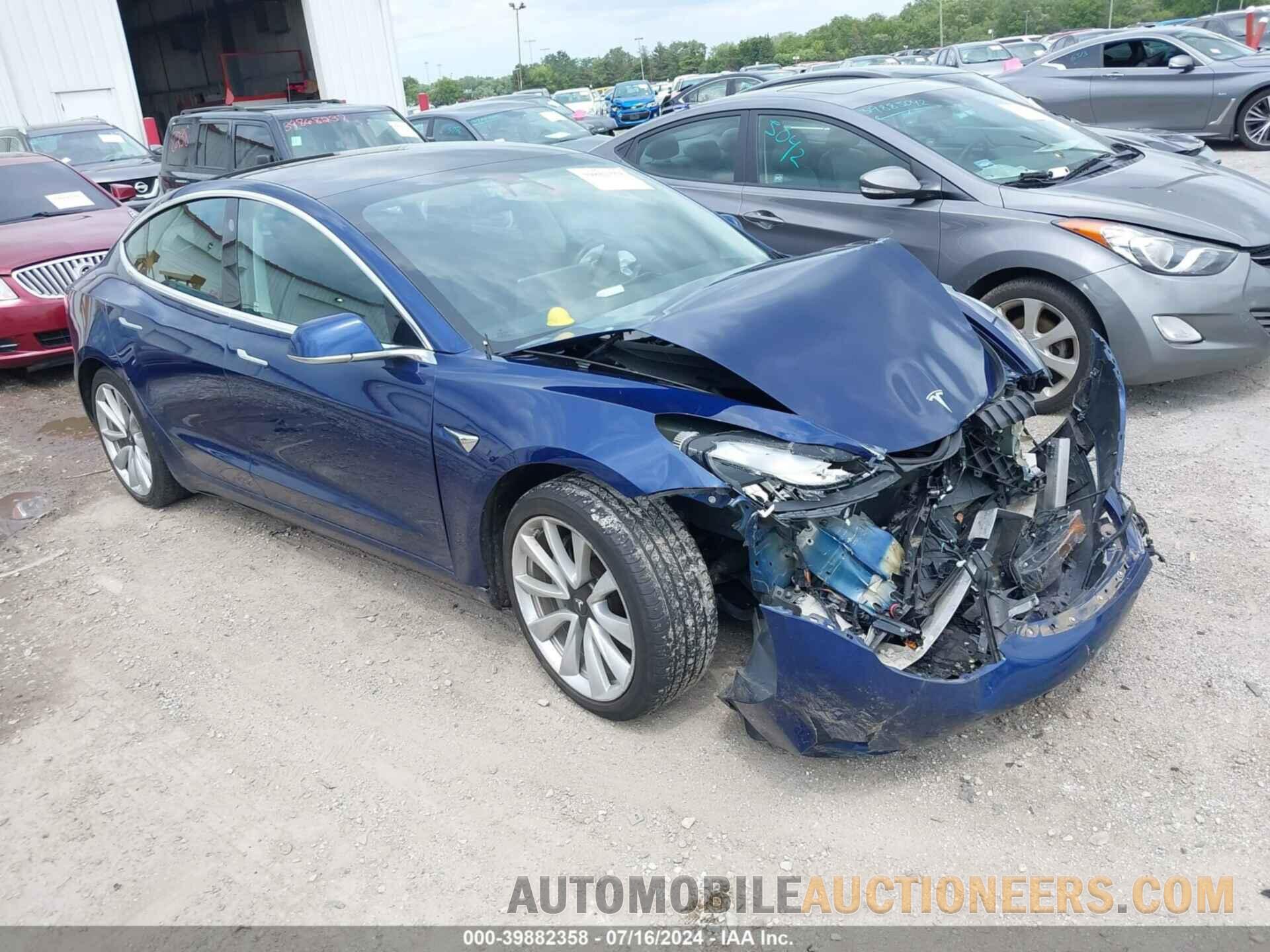 5YJ3E1EB5KF389897 TESLA MODEL 3 2019