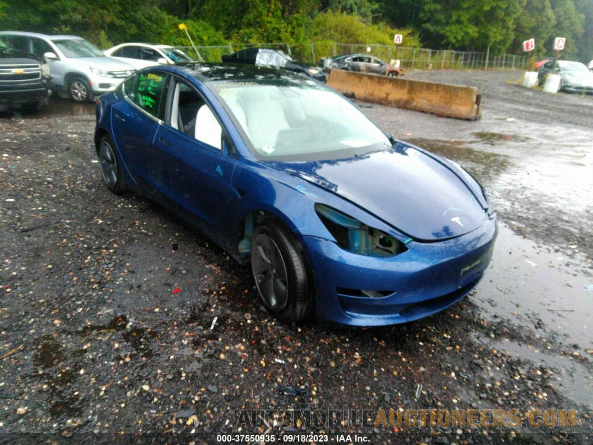 5YJ3E1EB5KF390693 TESLA MODEL 3 2019