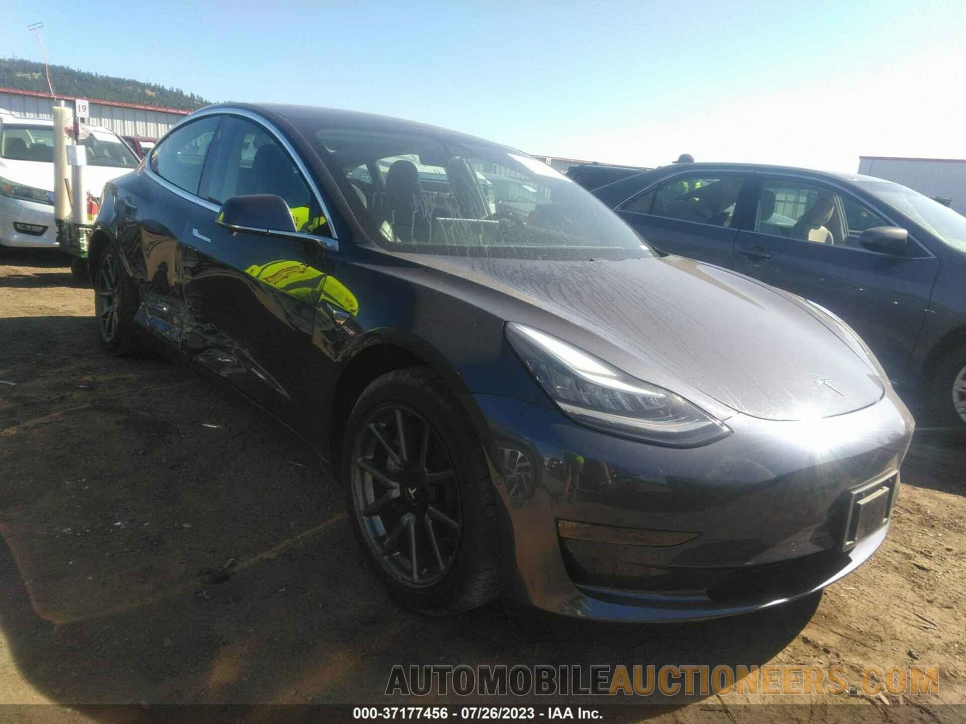 5YJ3E1EB5KF432666 TESLA MODEL 3 2019