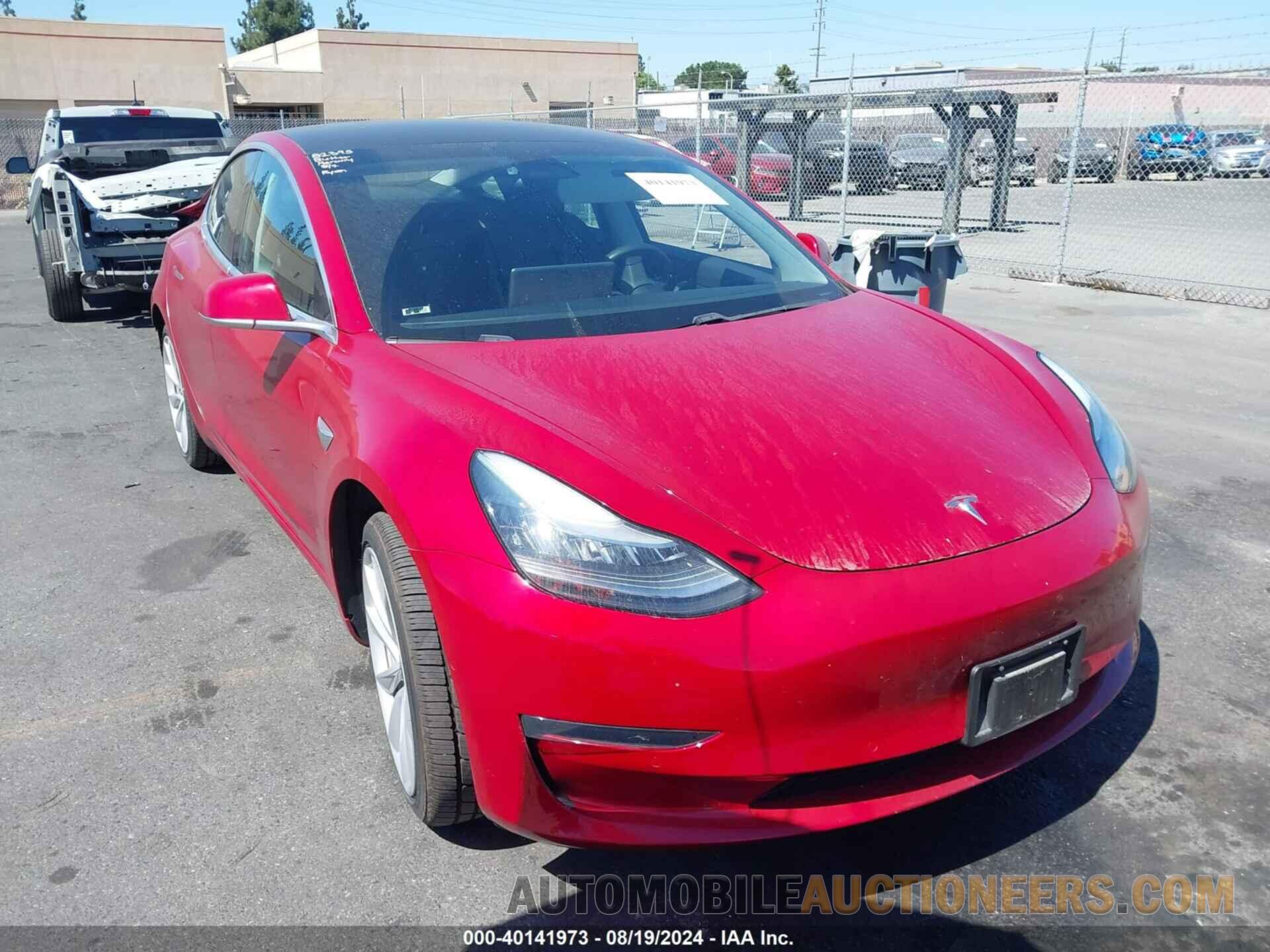 5YJ3E1EB5KF453694 TESLA MODEL 3 2019