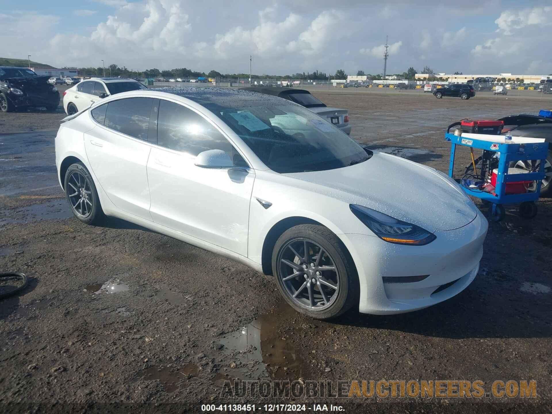 5YJ3E1EB5LF720141 TESLA MODEL 3 2020