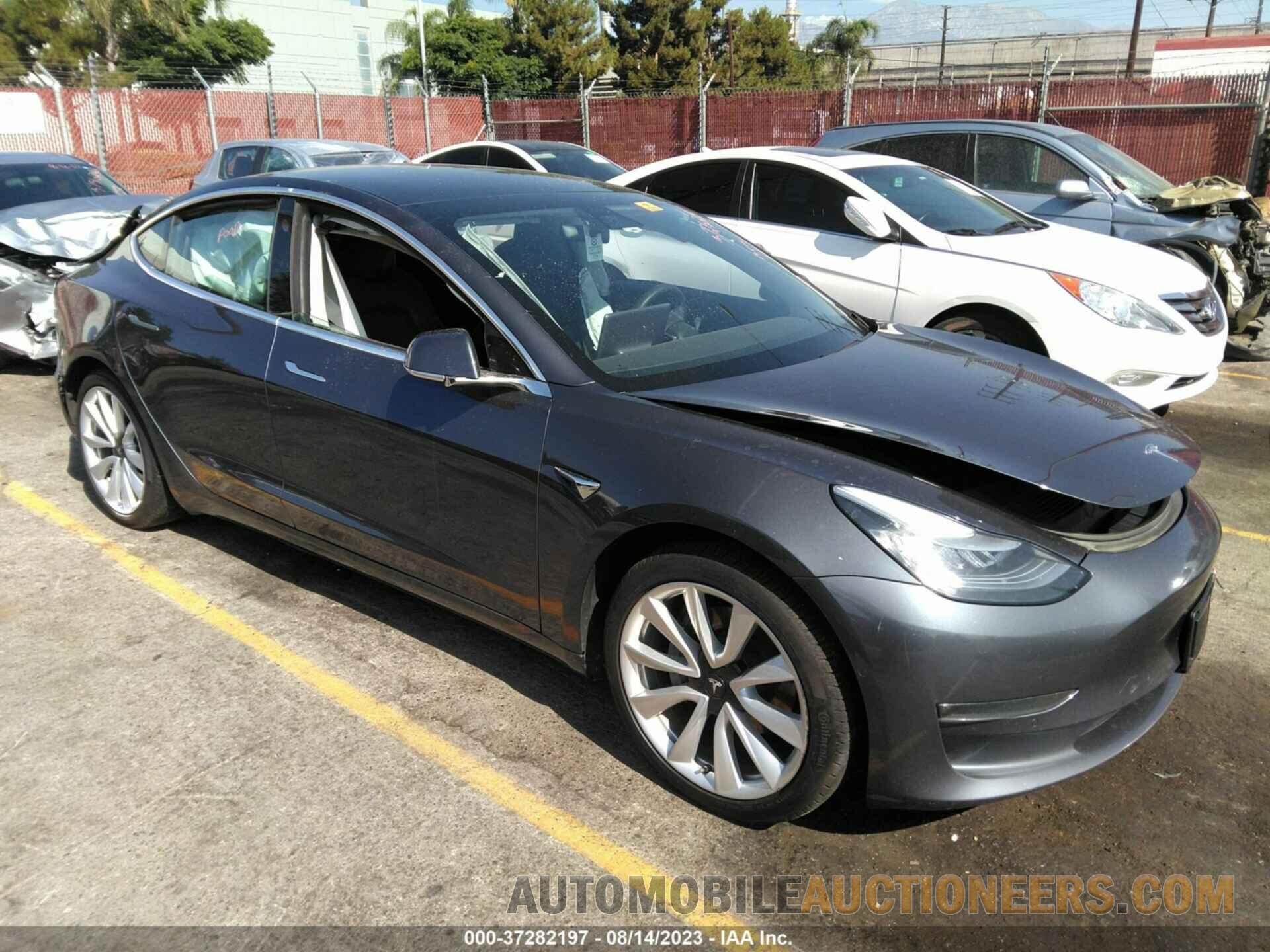 5YJ3E1EB5LF790884 TESLA MODEL 3 2020