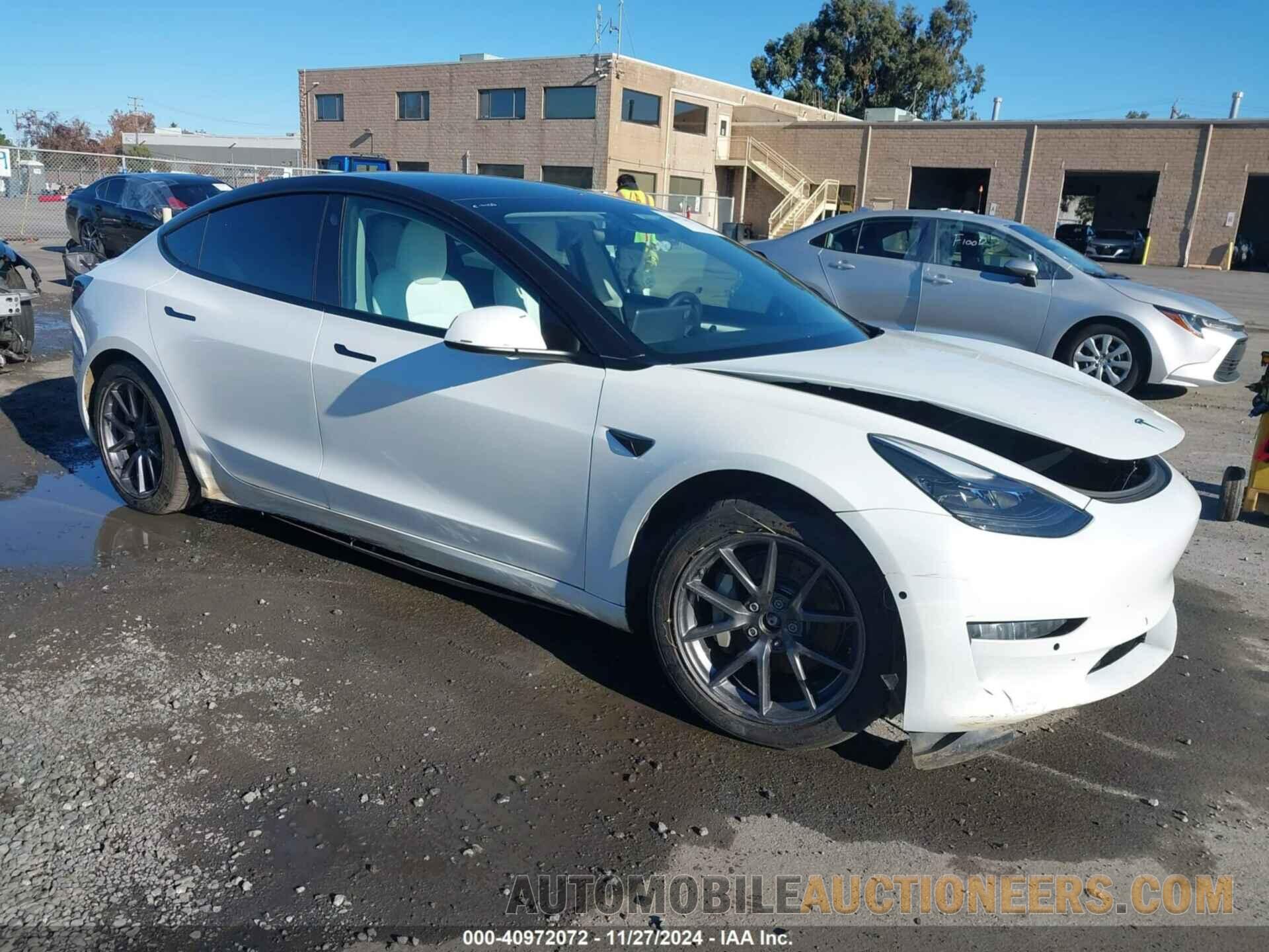 5YJ3E1EB5MF000534 TESLA MODEL 3 2021