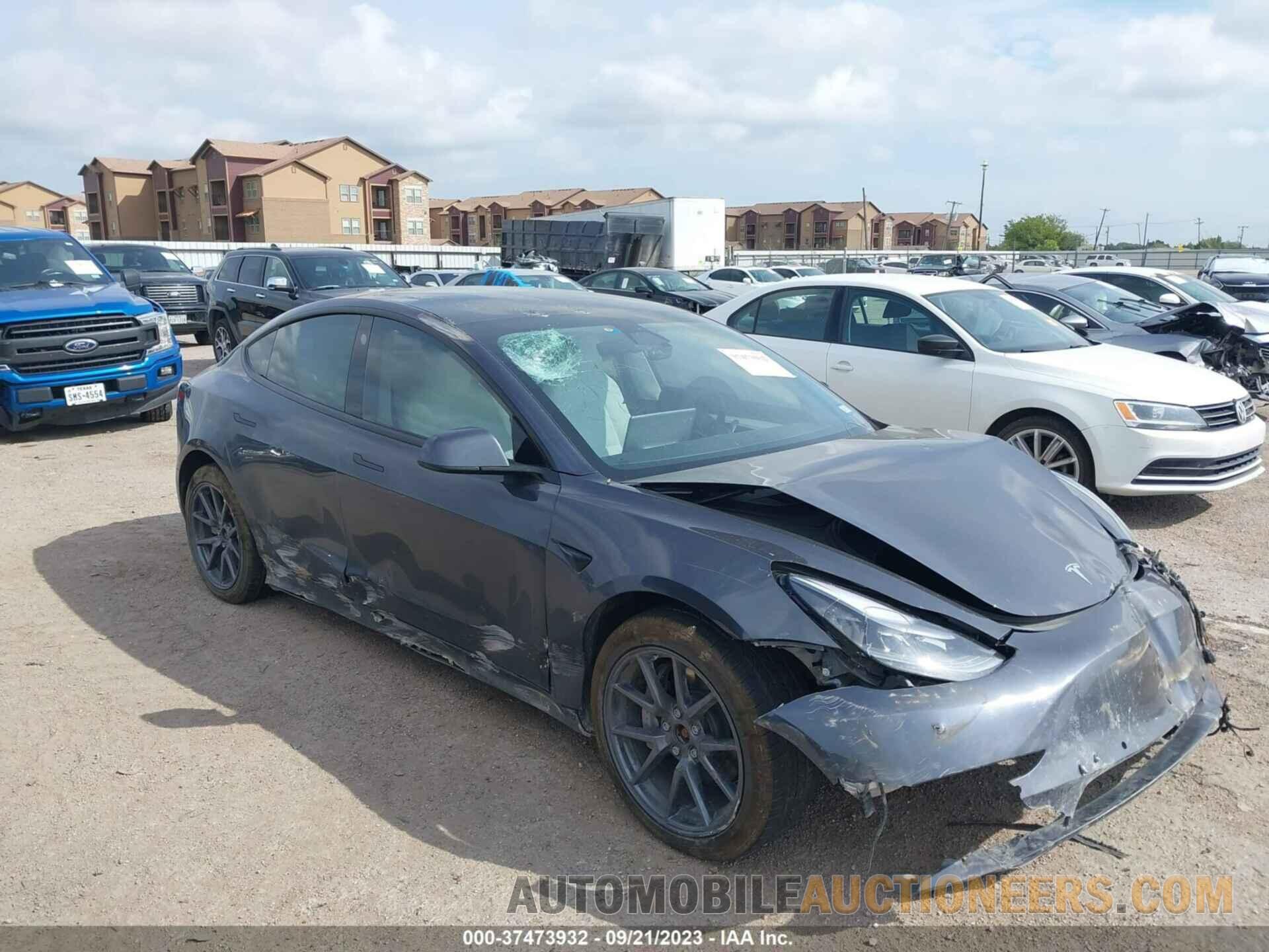 5YJ3E1EB5MF037972 TESLA MODEL 3 2021