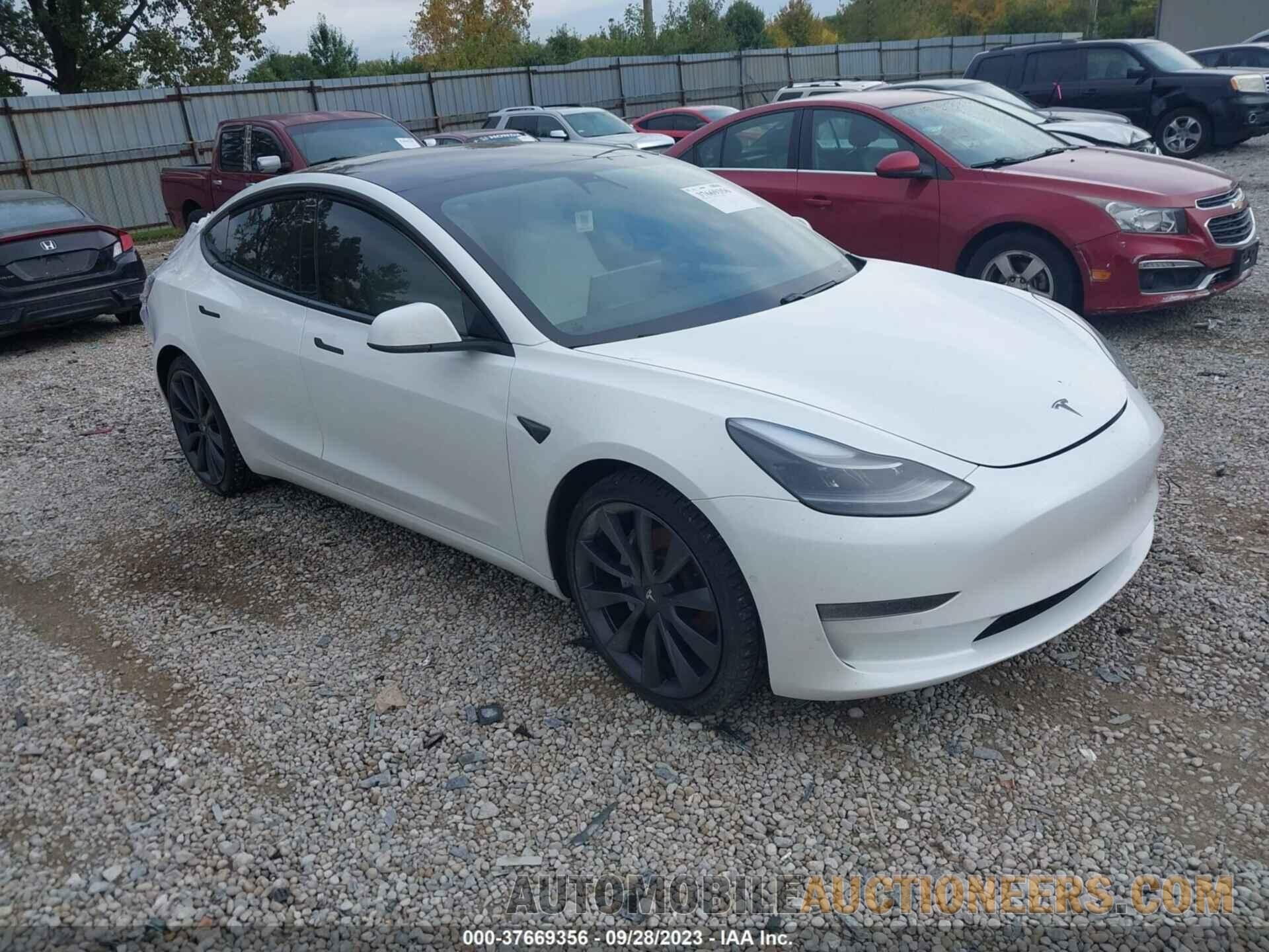 5YJ3E1EB5MF053007 TESLA MODEL 3 2021