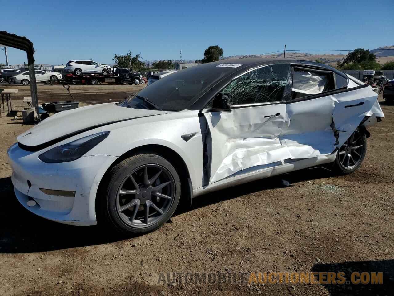 5YJ3E1EB5MF055341 TESLA MODEL 3 2021