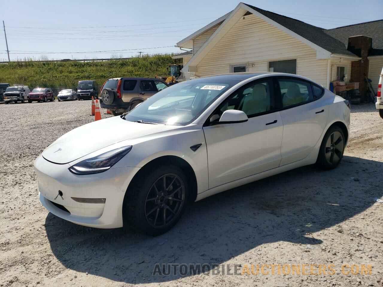 5YJ3E1EB5MF858585 TESLA MODEL 3 2021