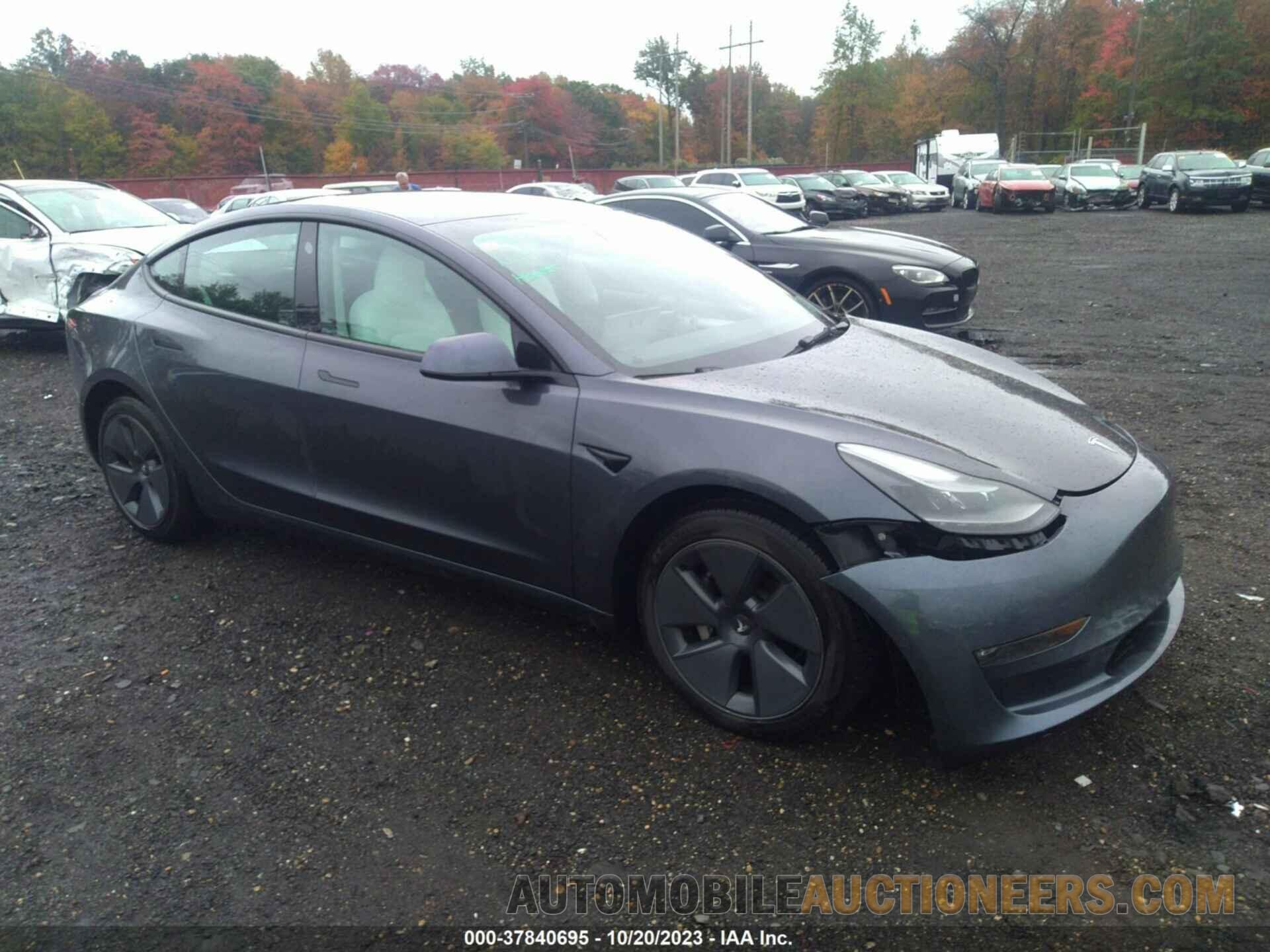 5YJ3E1EB5NF102837 TESLA MODEL 3 2022