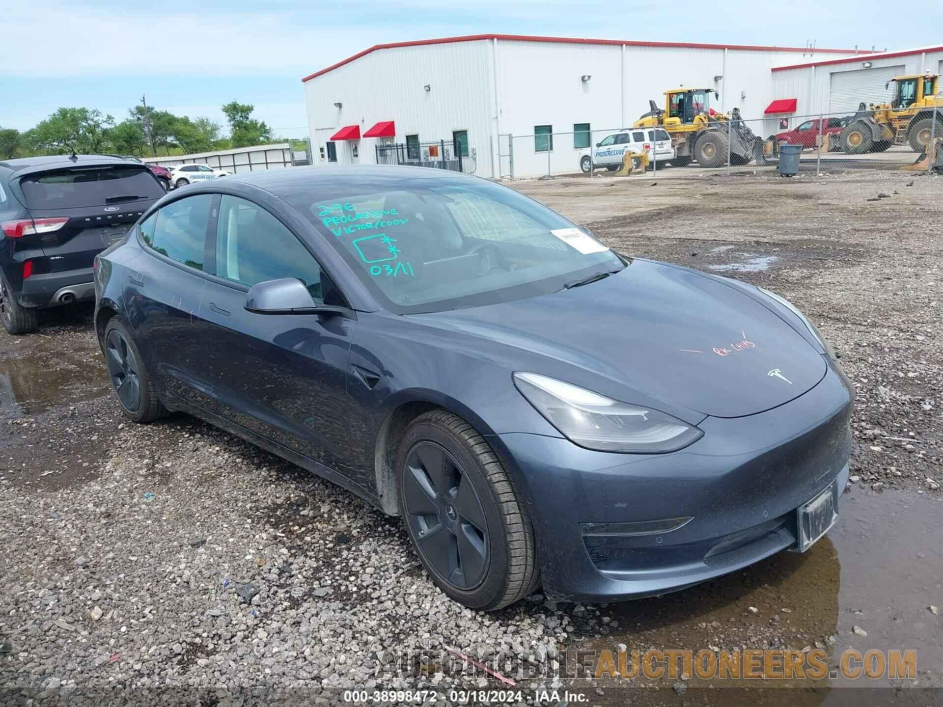 5YJ3E1EB5NF113188 TESLA MODEL 3 2022