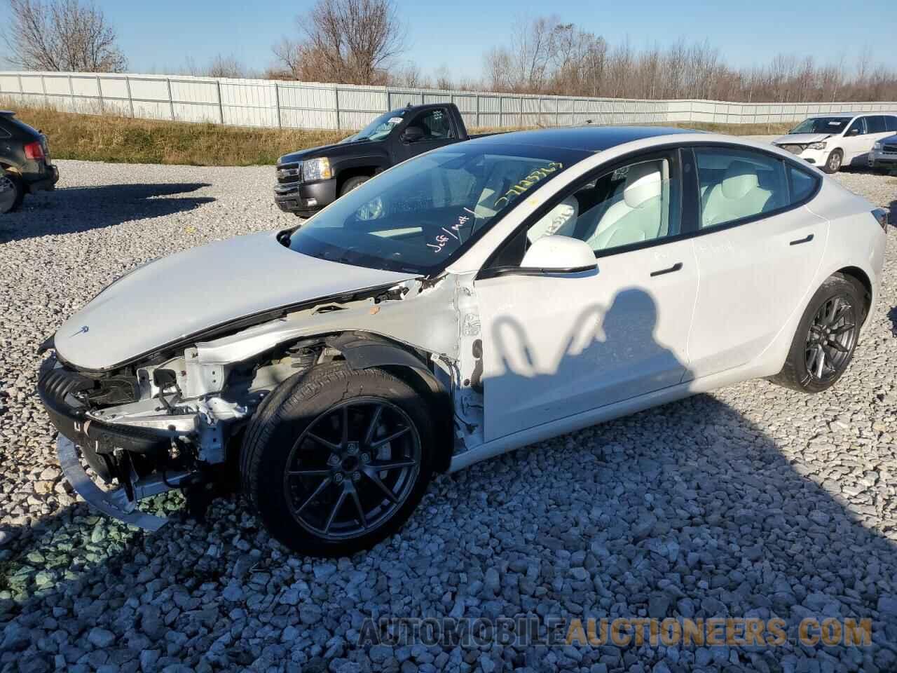 5YJ3E1EB5NF114504 TESLA MODEL 3 2022