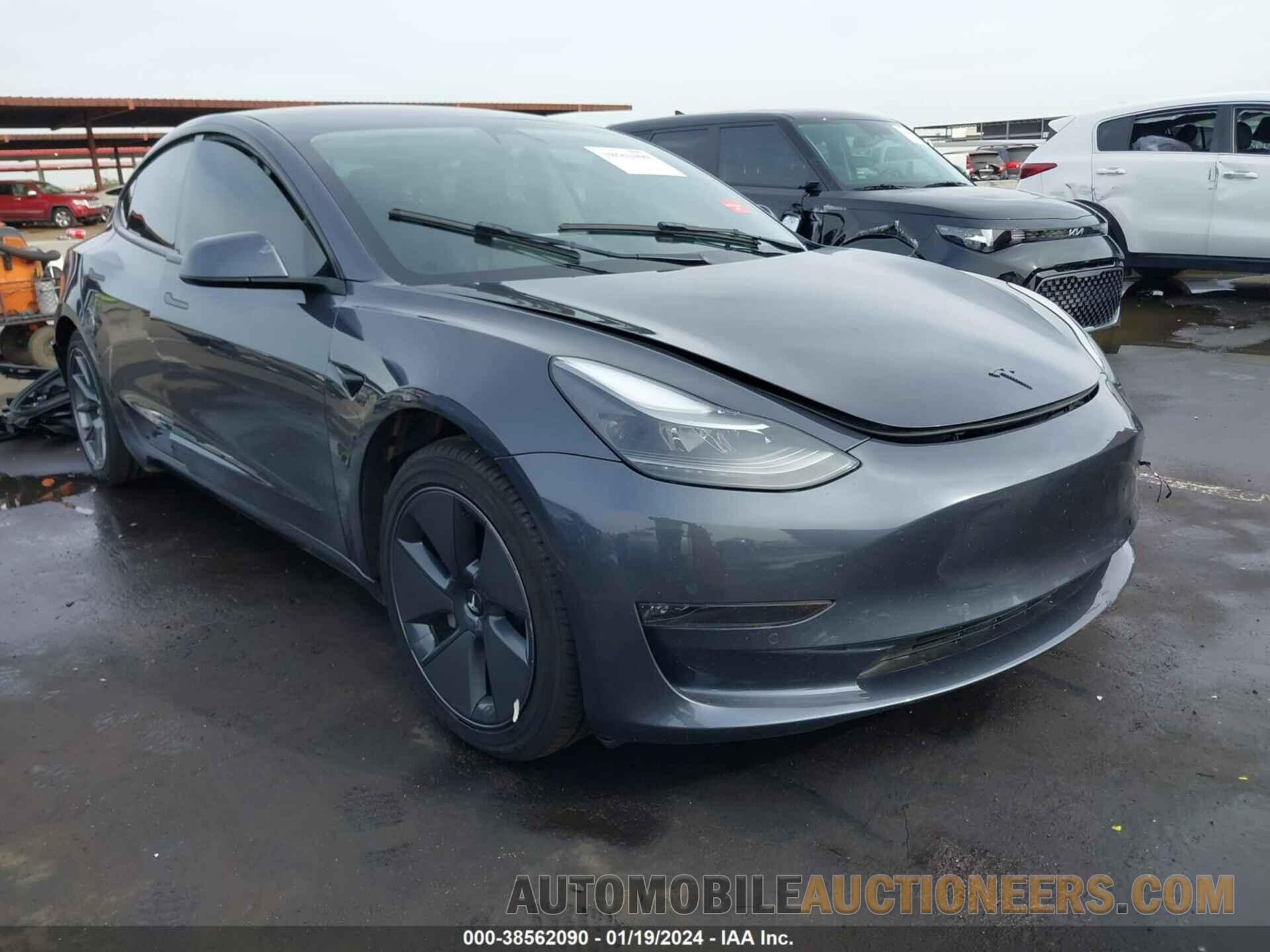 5YJ3E1EB5NF121095 TESLA MODEL 3 2022