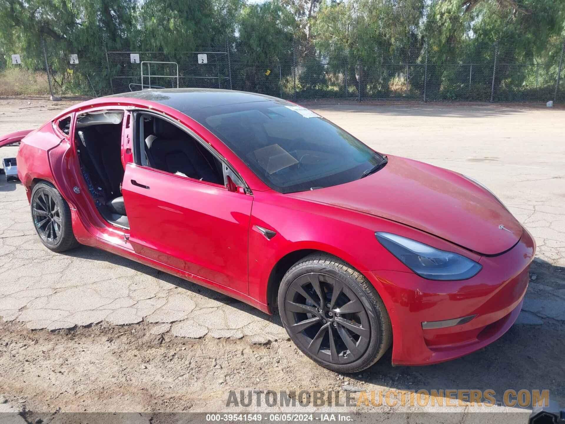 5YJ3E1EB5NF121193 TESLA MODEL 3 2022