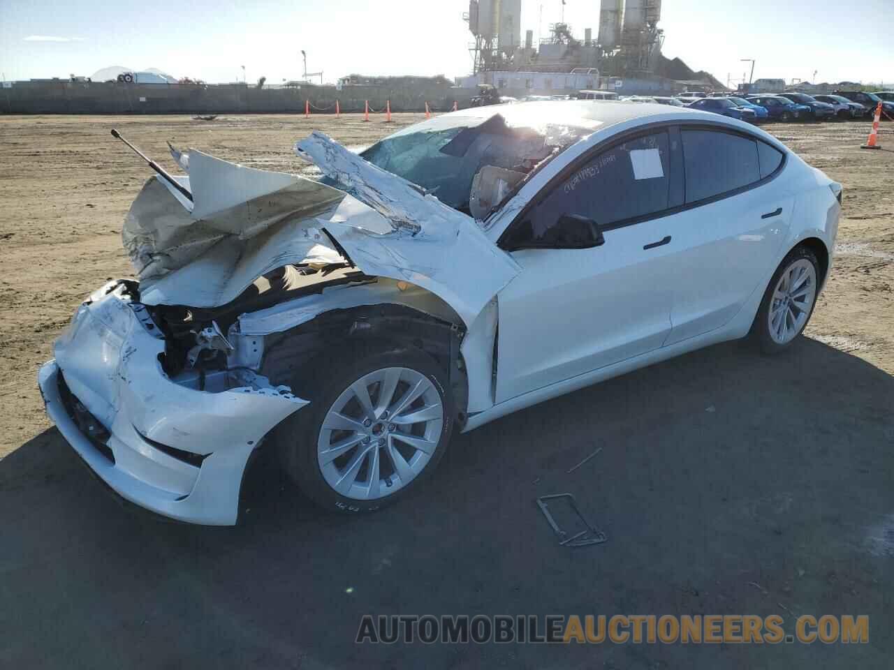 5YJ3E1EB5NF122795 TESLA MODEL 3 2022