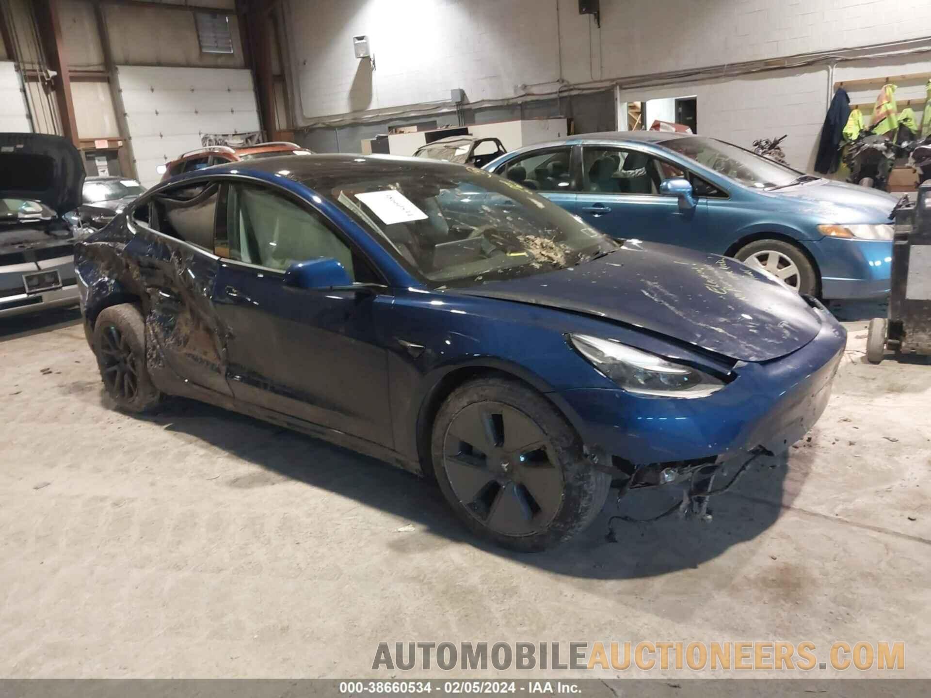 5YJ3E1EB5NF124885 TESLA MODEL 3 2022