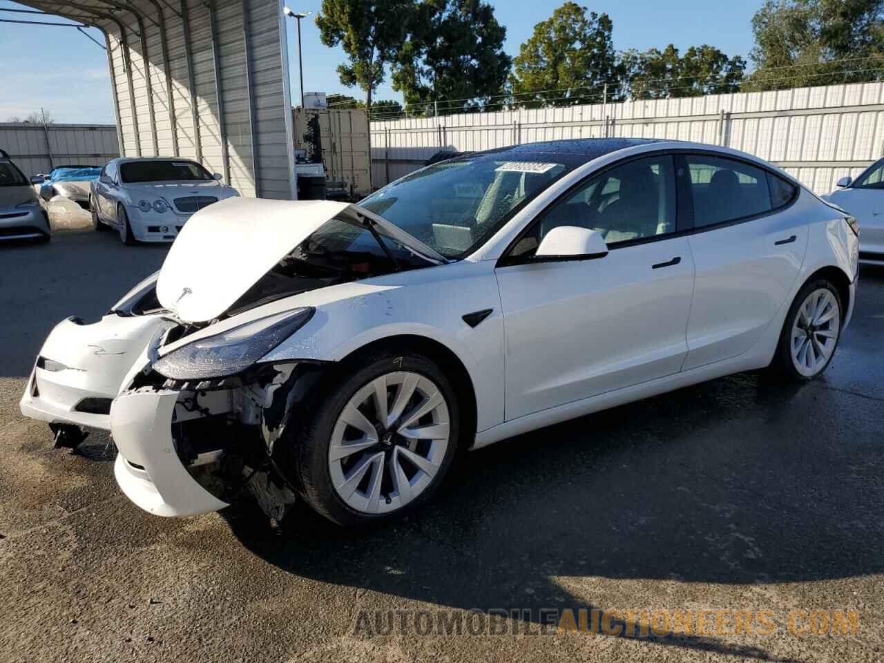 5YJ3E1EB5NF143324 TESLA MODEL 3 2022