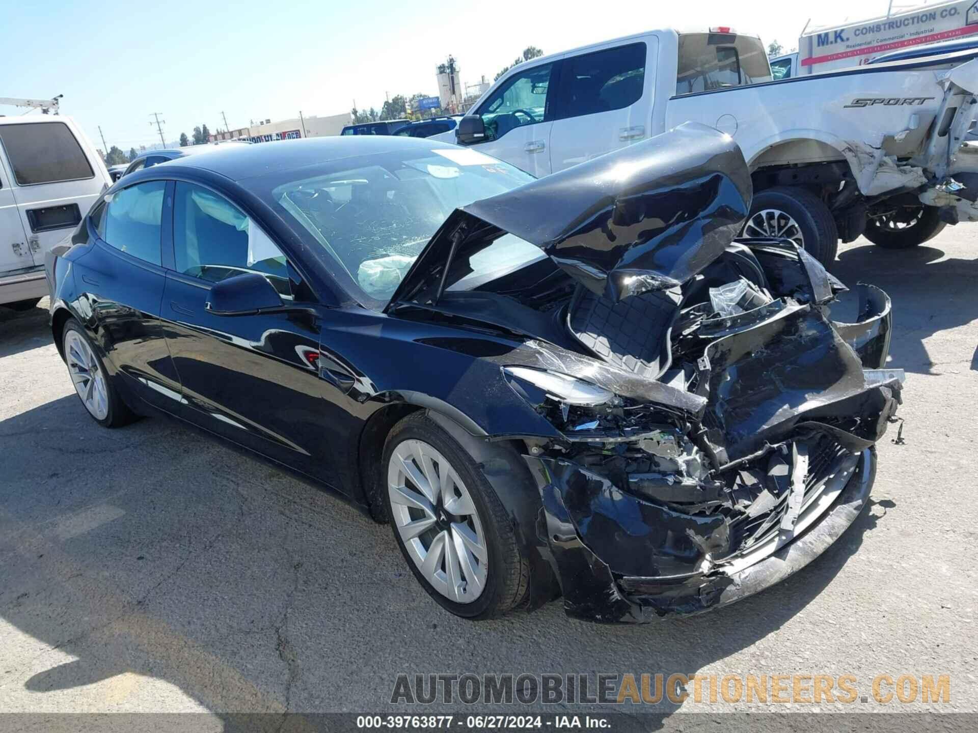 5YJ3E1EB5NF144800 TESLA MODEL 3 2022