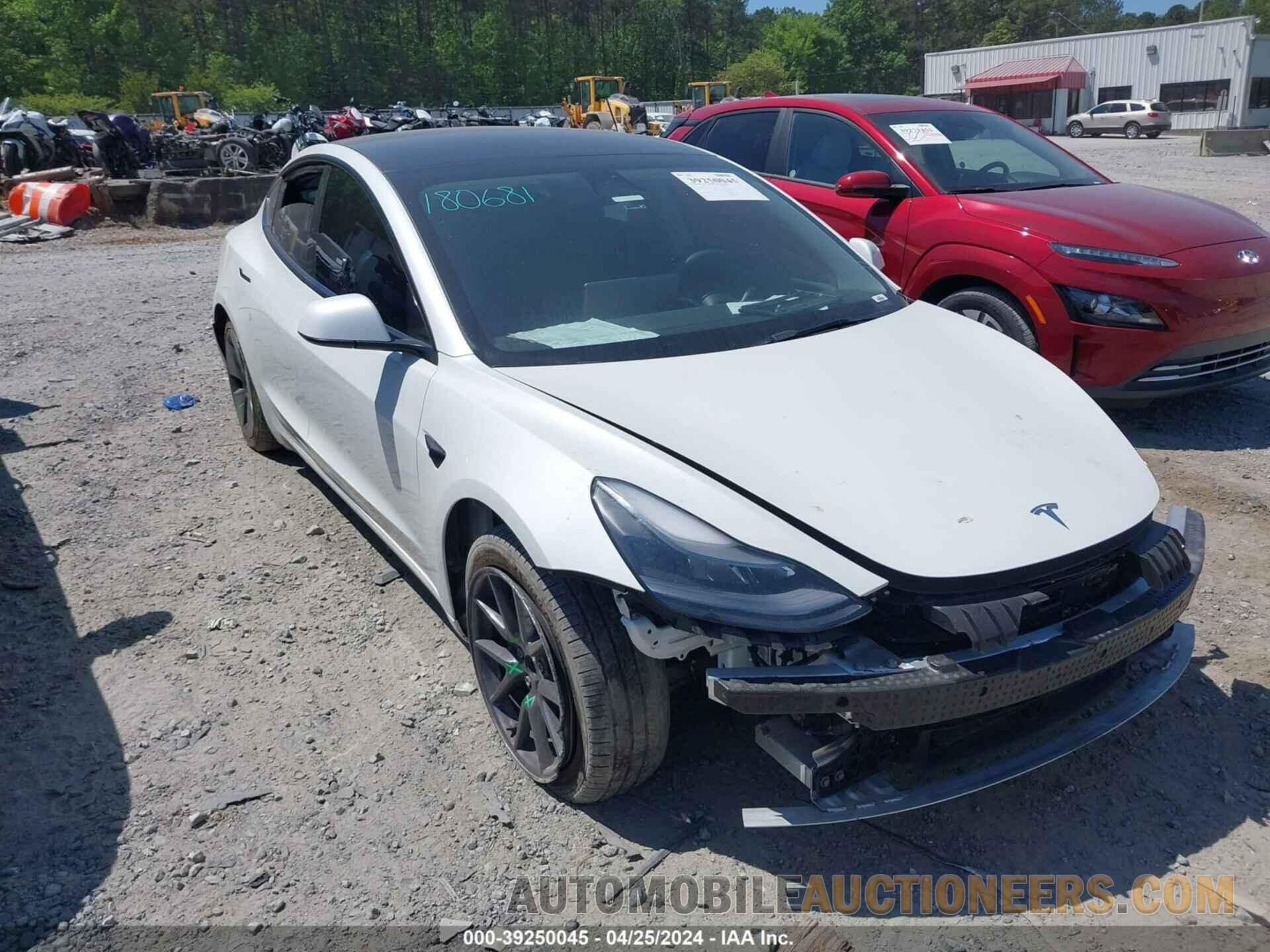 5YJ3E1EB5NF180681 TESLA MODEL 3 2022