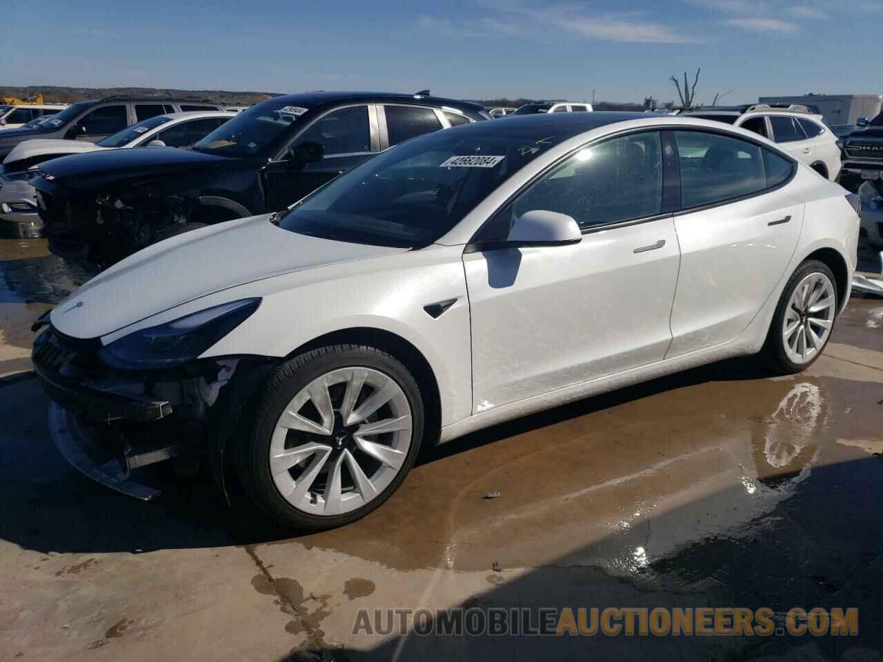 5YJ3E1EB5NF187985 TESLA MODEL 3 2022