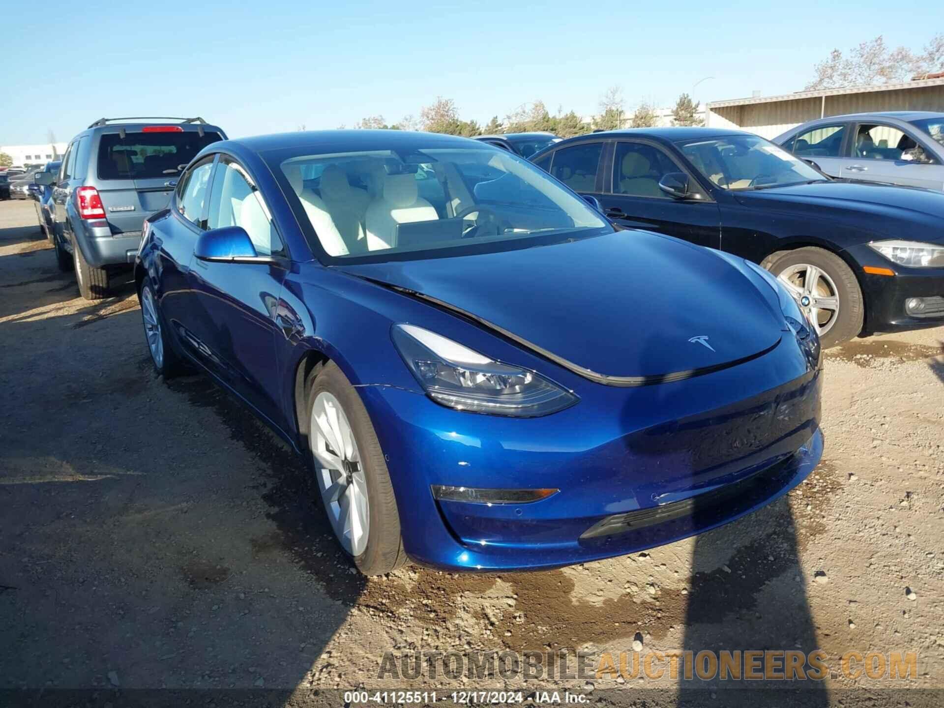 5YJ3E1EB5NF204705 TESLA MODEL 3 2022