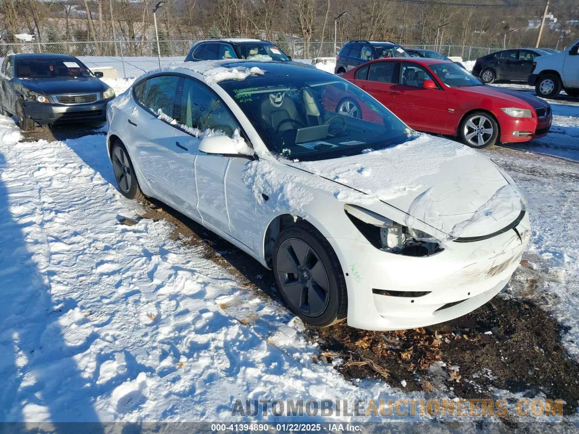 5YJ3E1EB5NF266511 TESLA MODEL 3 2022