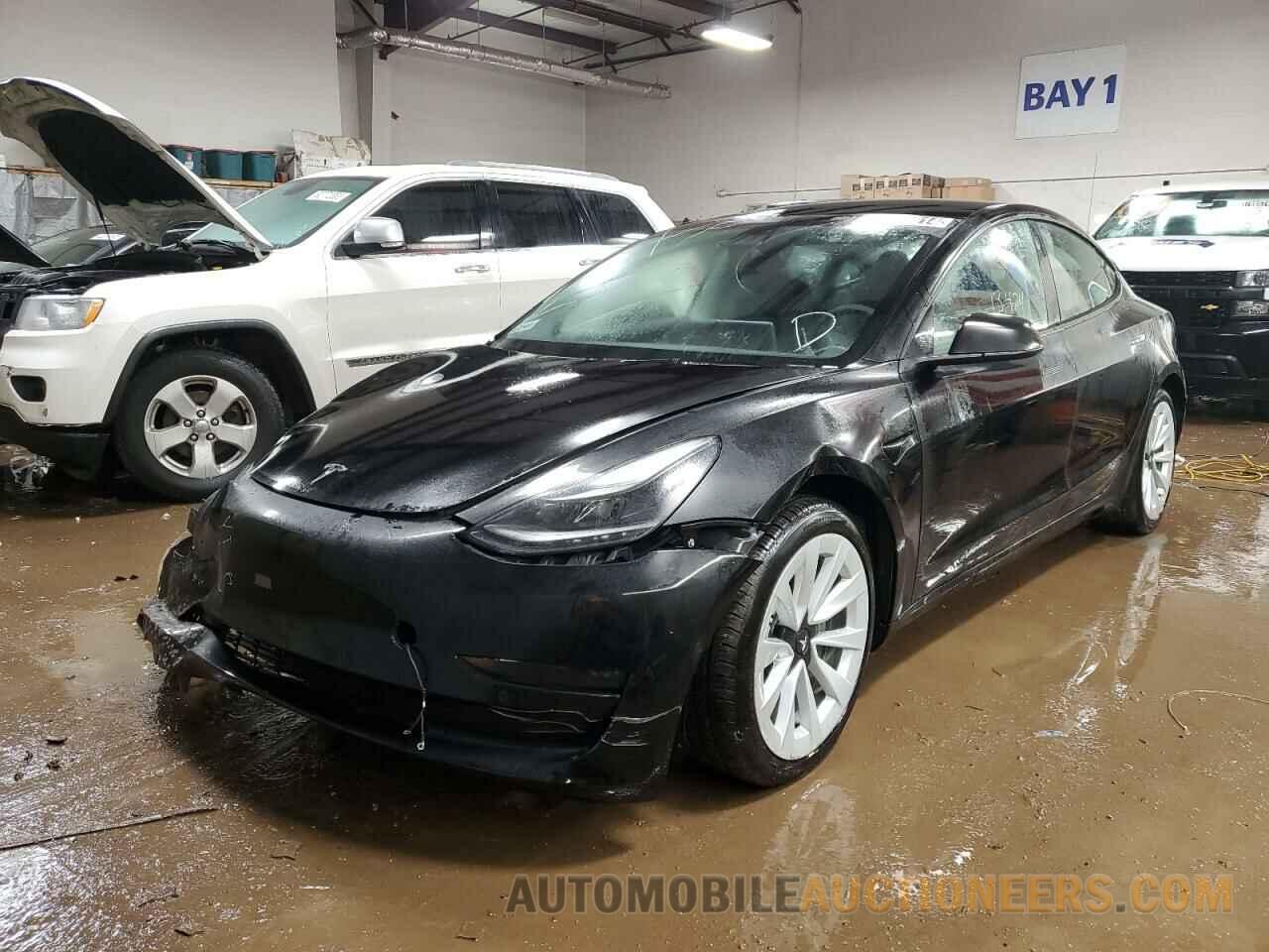 5YJ3E1EB5NF305128 TESLA MODEL 3 2022