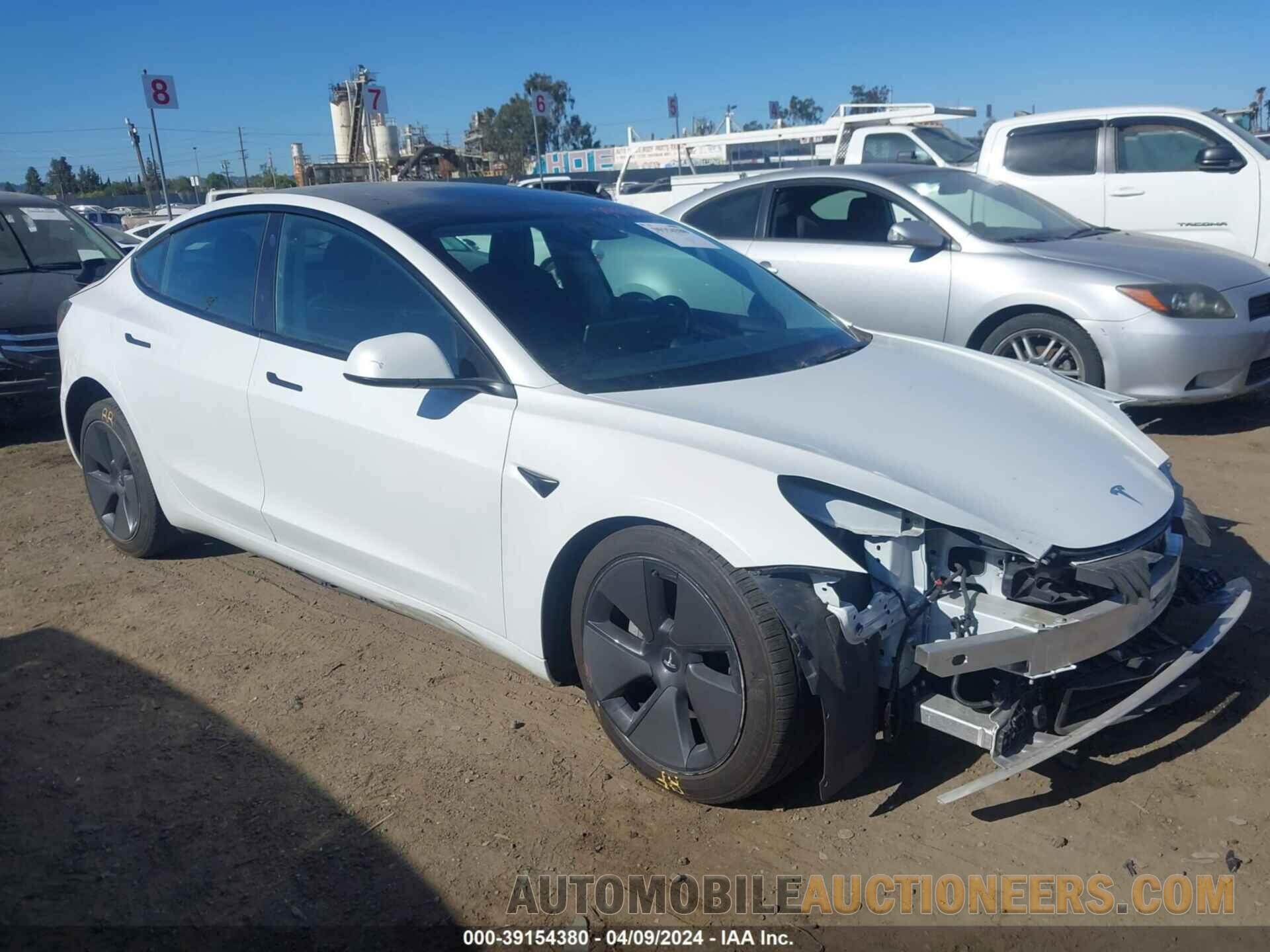 5YJ3E1EB5NF341093 TESLA MODEL 3 2022