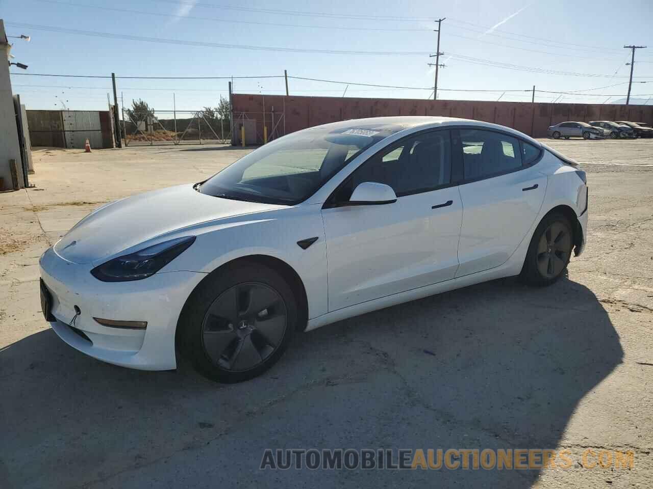 5YJ3E1EB5PF388451 TESLA MODEL 3 2023