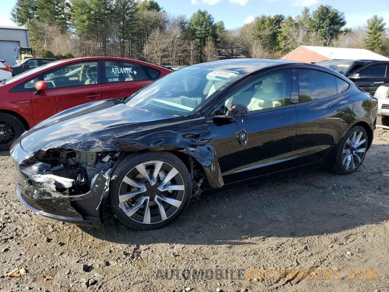 5YJ3E1EB5RF815615 TESLA MODEL 3 2024