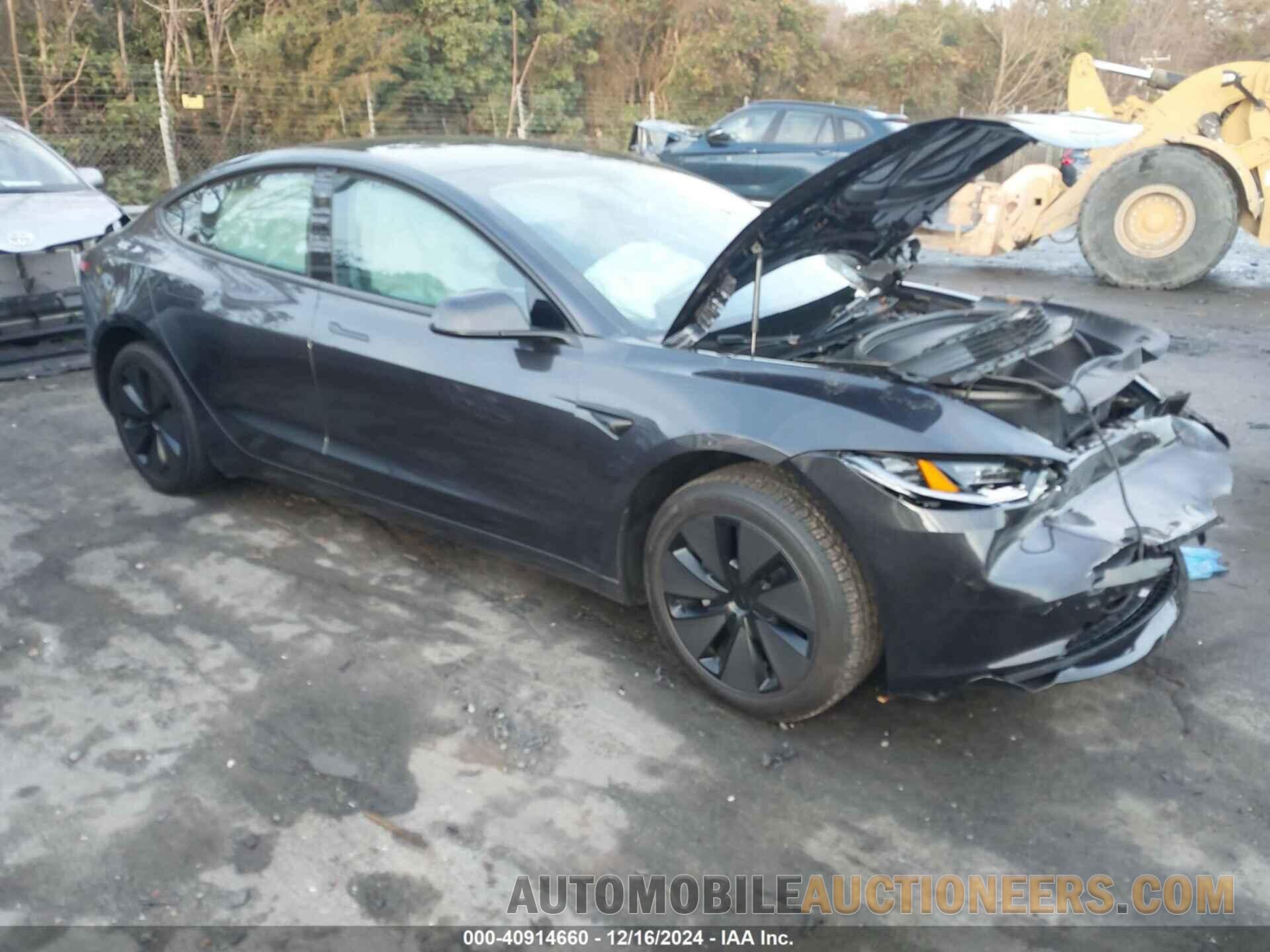 5YJ3E1EB5RF832446 TESLA MODEL 3 2024