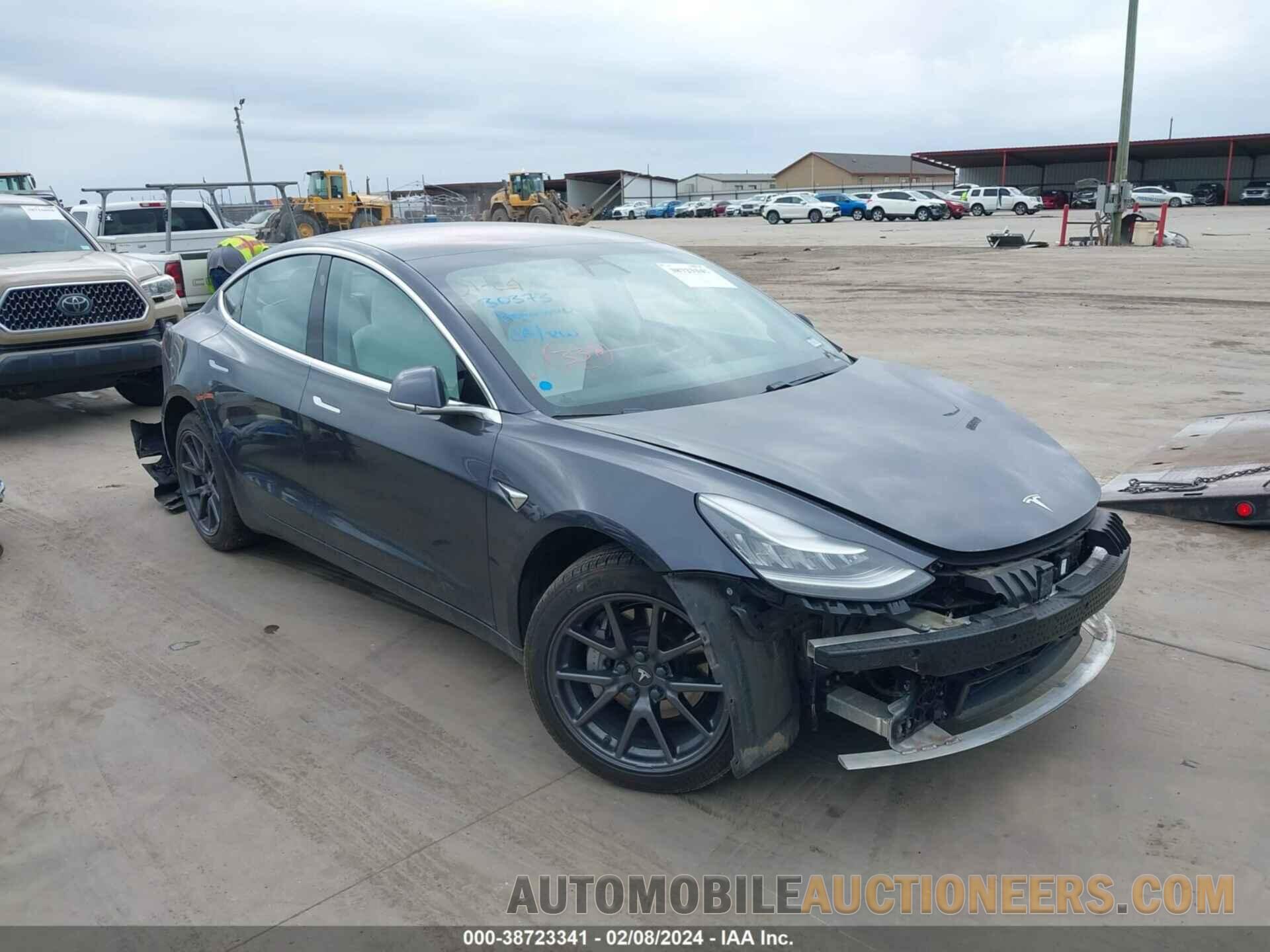 5YJ3E1EB6JF075013 TESLA MODEL 3 2018