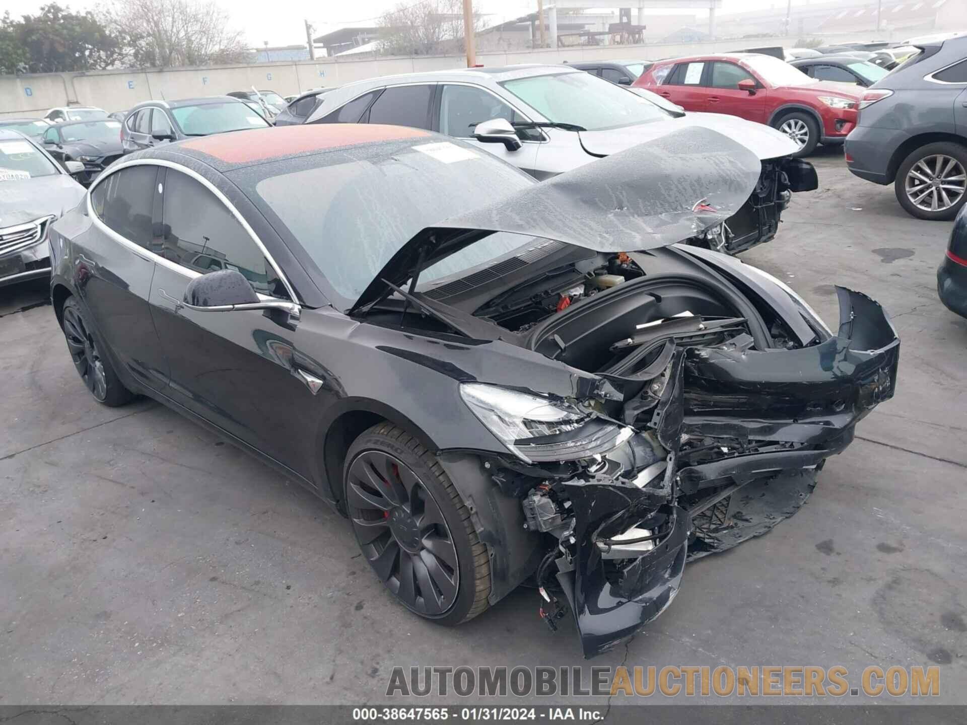 5YJ3E1EB6JF078820 TESLA MODEL 3 2018