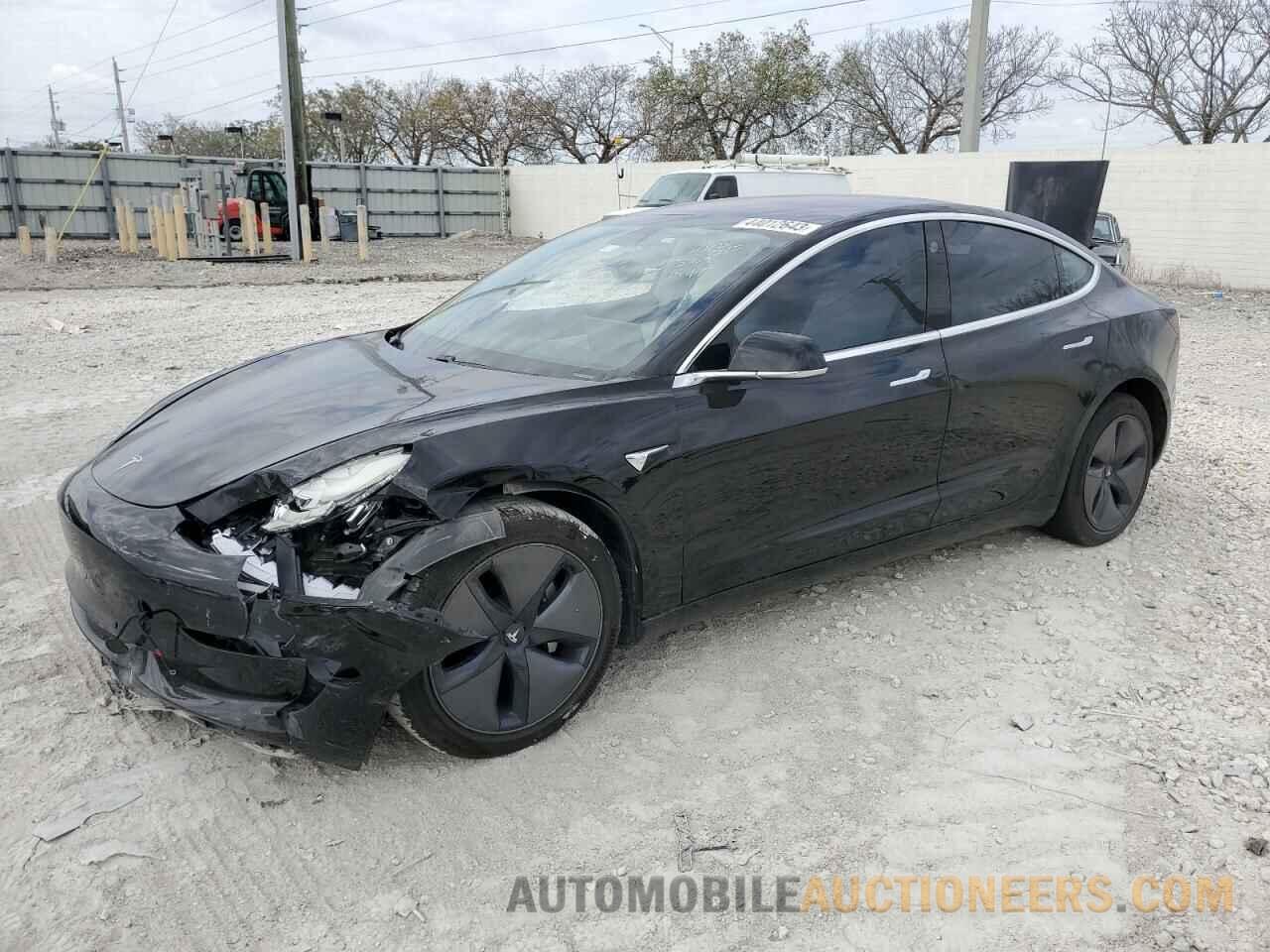 5YJ3E1EB6JF085508 TESLA MODEL 3 2018