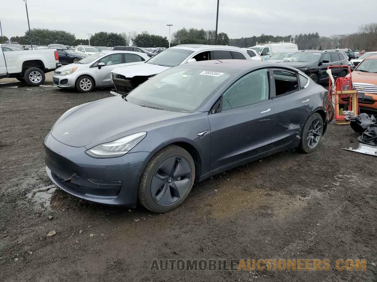 5YJ3E1EB6JF128731 TESLA MODEL 3 2018