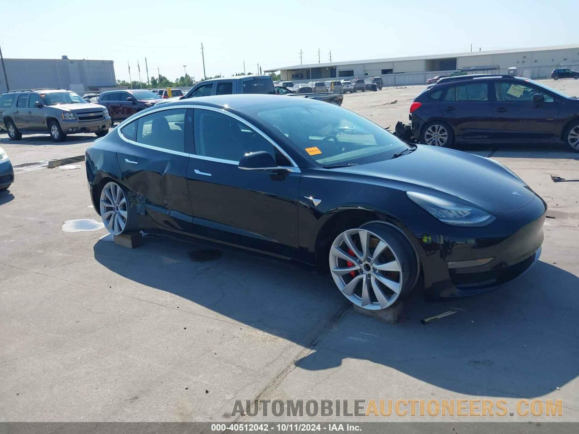 5YJ3E1EB6JF170798 TESLA MODEL 3 2018